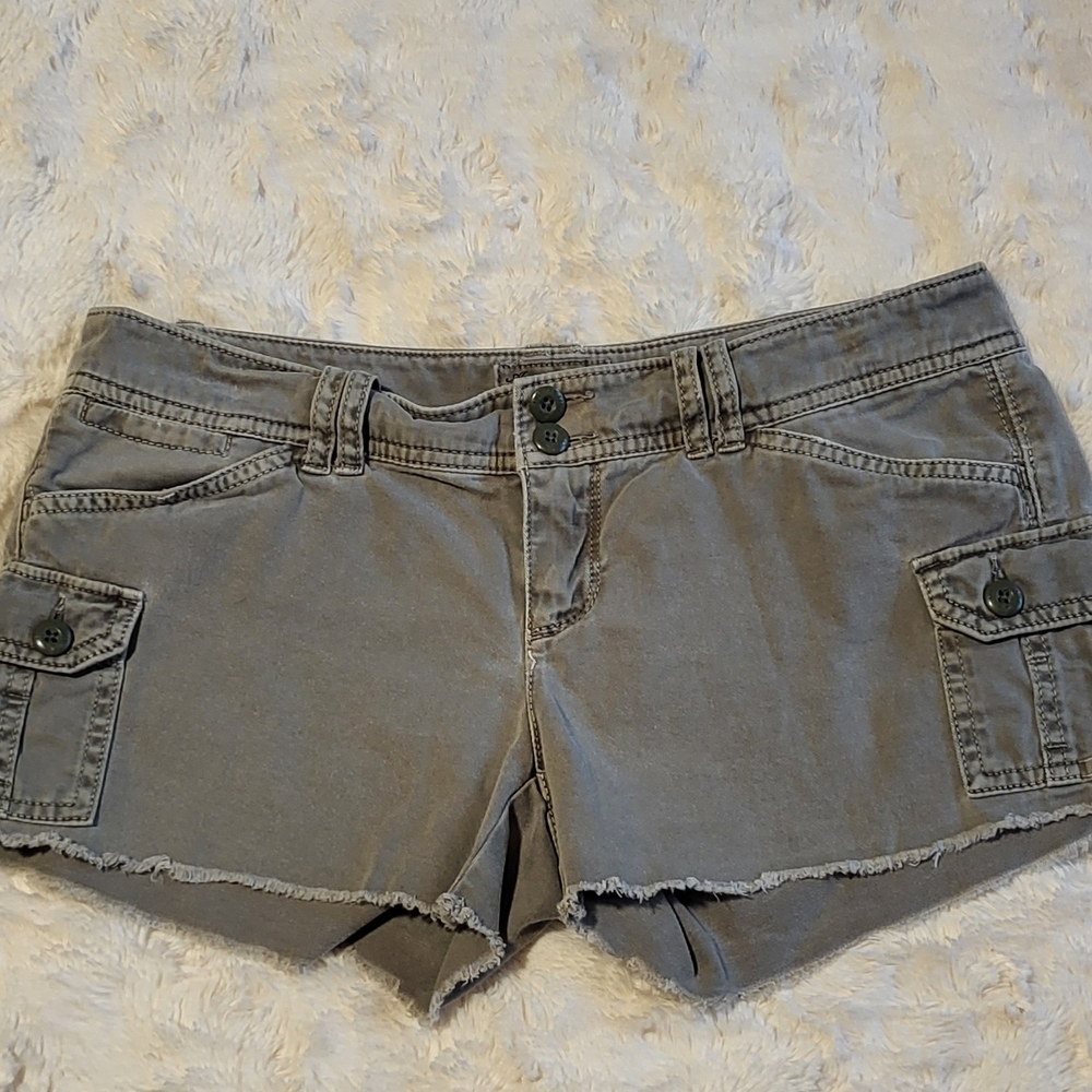 American Eagle Outfitters Women's Gray Green Shortie Cargo Shorts